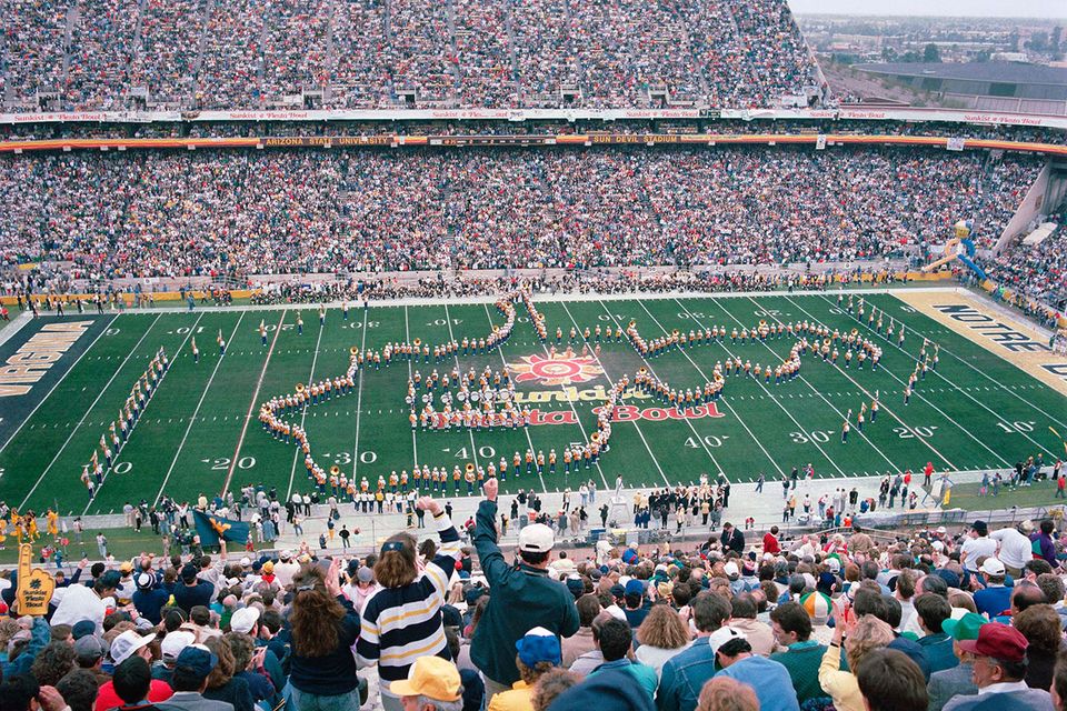 Marching band forms state outline