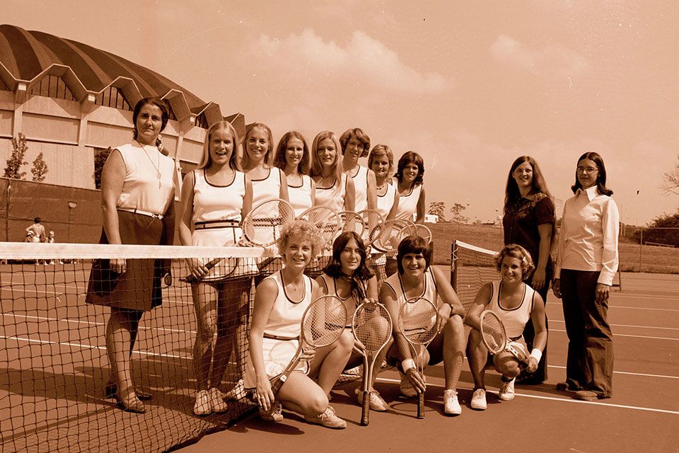 1975 women's tennis team